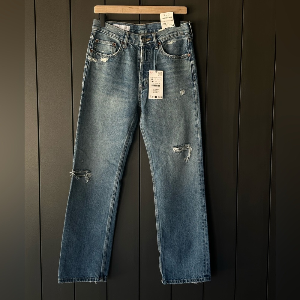 Zara Boyfriend Jeans 
Low Rise / 34 / Size 2 / Full Length